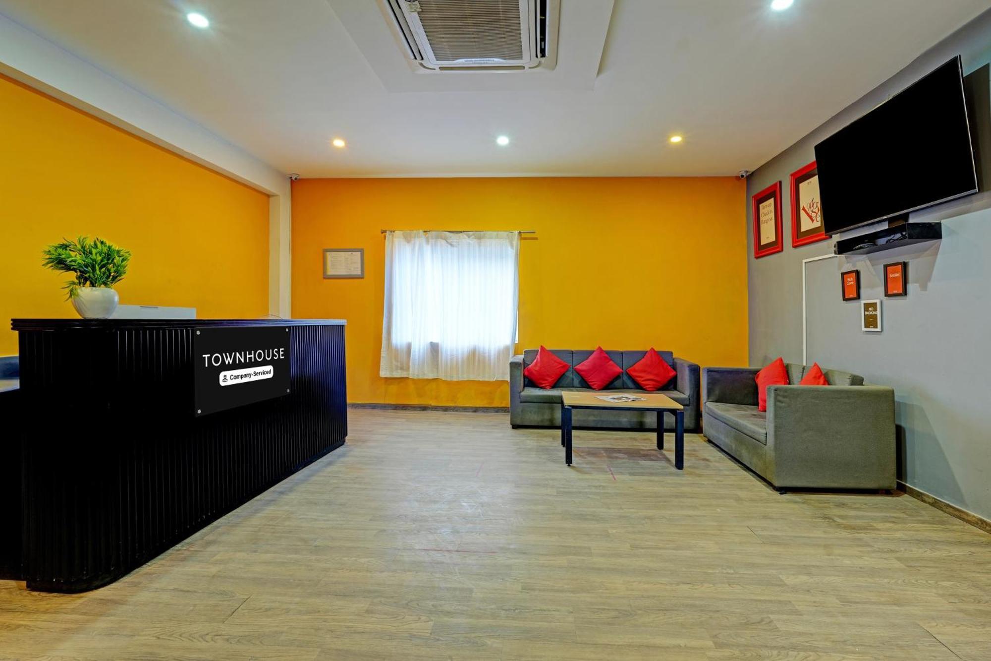 Super Townhouse Ramamurthy Nagar Formerly Navya International Bangalore Esterno foto