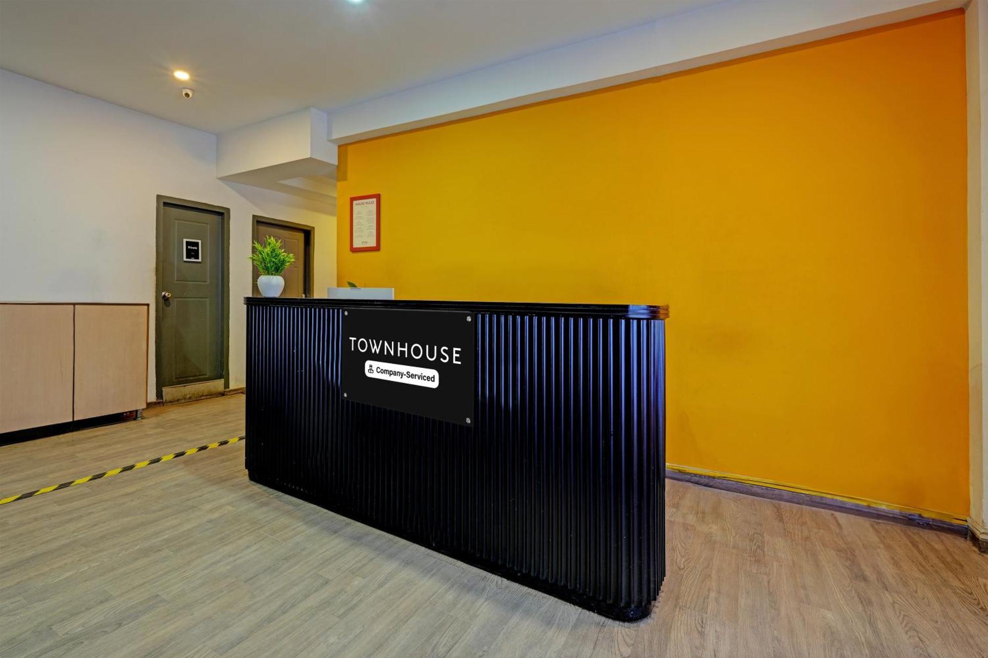 Super Townhouse Ramamurthy Nagar Formerly Navya International Bangalore Esterno foto